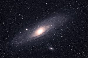 andromeda galaxy in hindi, एंड्रोमेडा आकाशगंगा