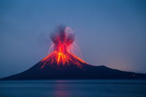 Earth volcano in Hindi, पृथ्वी का ज्वालामुखी